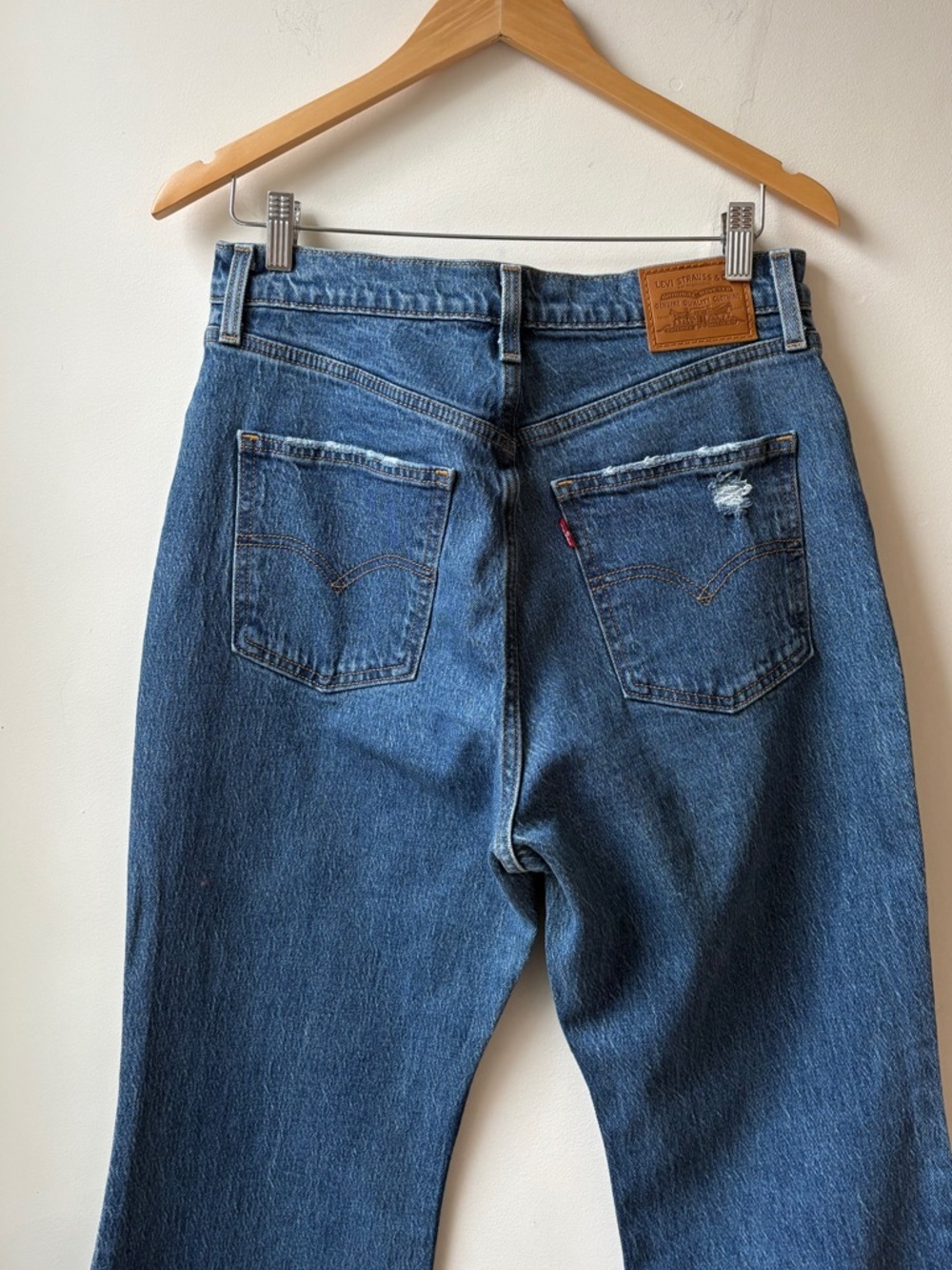 NWT Levi's 70s High Flare Jean - Picture 6 of 15